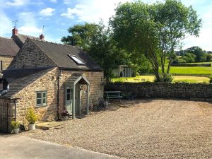 Cosy Peak District Country Cottage