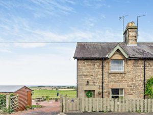 Sea View Cottage Bamburgh Pets Welcome