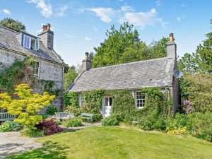 Cairngorm Romantic Retreat Holiday Cottage